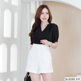 Vertier : No.81069 เสื้อแขนสั้นสีพื้น | Solid Short Sleeve Blouse