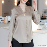 Vertier : No.81068 เสื้อแขนยาวสีพื้น | Solid Long Sleeve Blouse