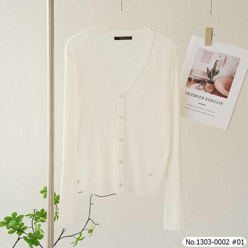 Vertier : No.1303-0006 เสื้อแขนยาวสีพื้น | Solid Long Sleeve Blouse